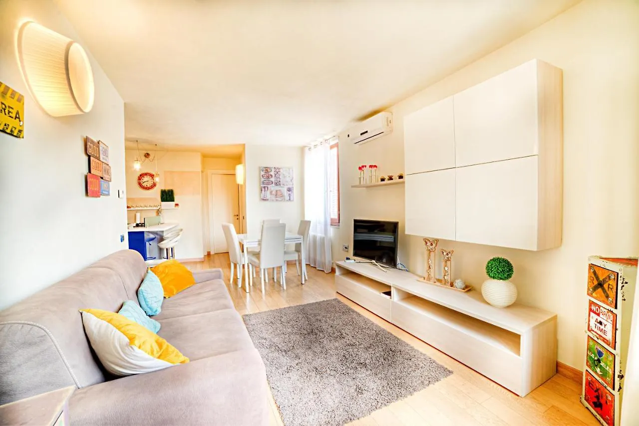 Nicchio Bright And Design Loft Apartment Siena